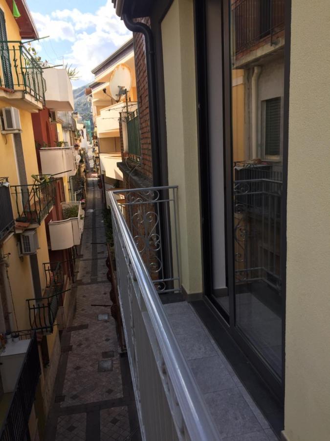 Casa Vacanze A Milorda Letojanni Kültér fotó